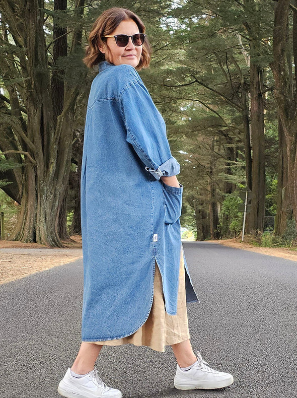 della-denim-duster-back-hello-friday-new-zealand.jpg